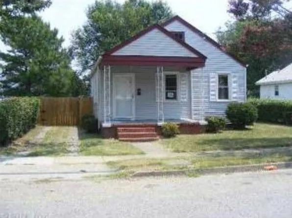 945 Vermont Ave, Portsmouth, VA 23707