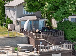 290 Park St, Manitou Beach, MI 49253