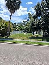1st image of Banana St Lot 5