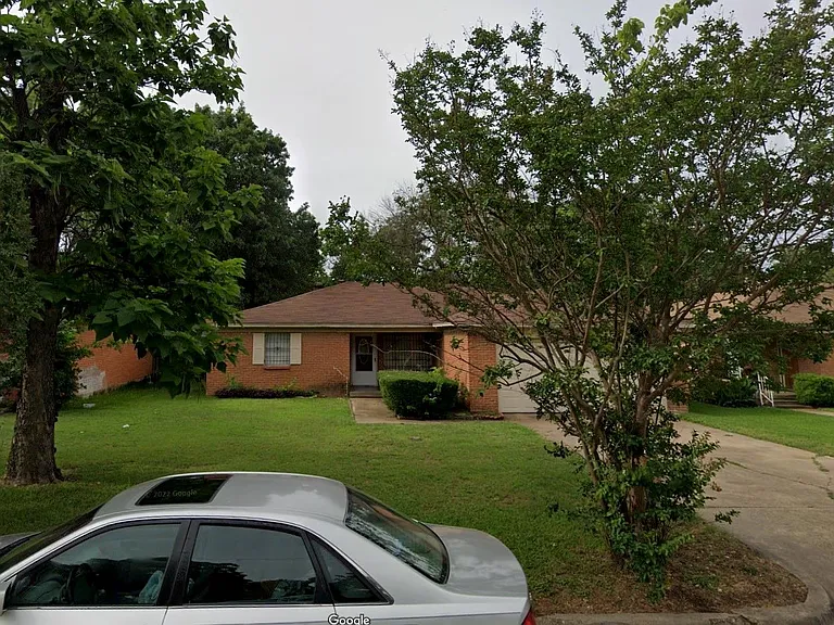 8616 Greenmound Ave — Photo 1