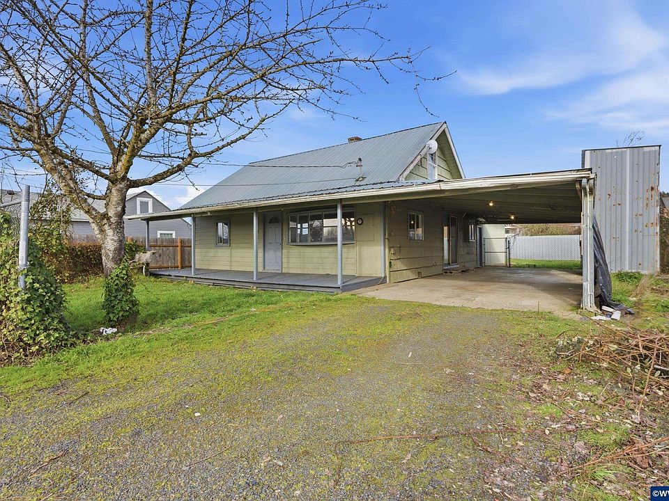 1st image of 2375 Porter St