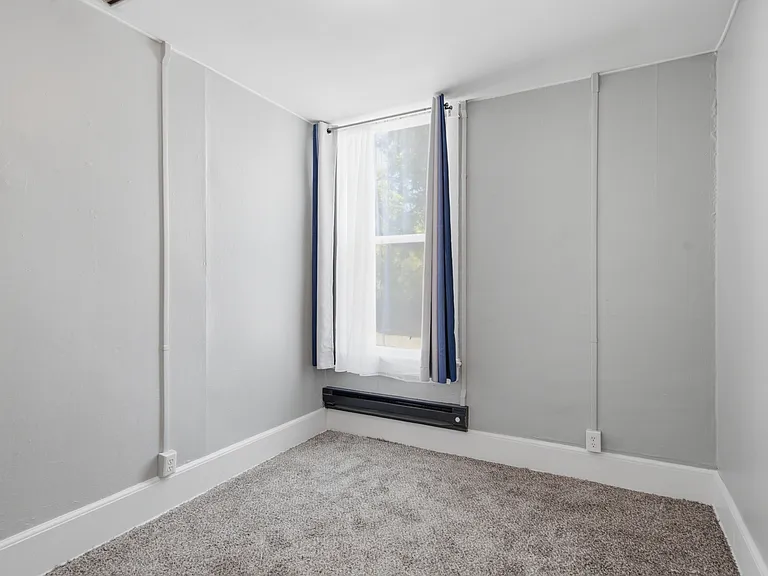 2623 W Maxwell Ave — Photo 10