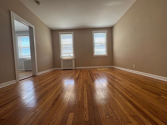 4th image of 37-10 Broadway #1