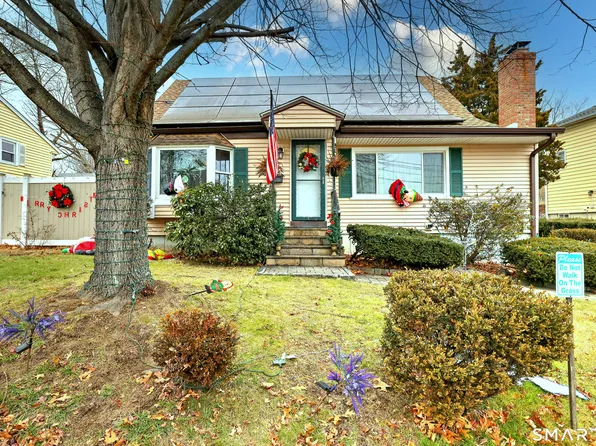 316 Goldenrod Avenue, Bridgeport, CT 06606