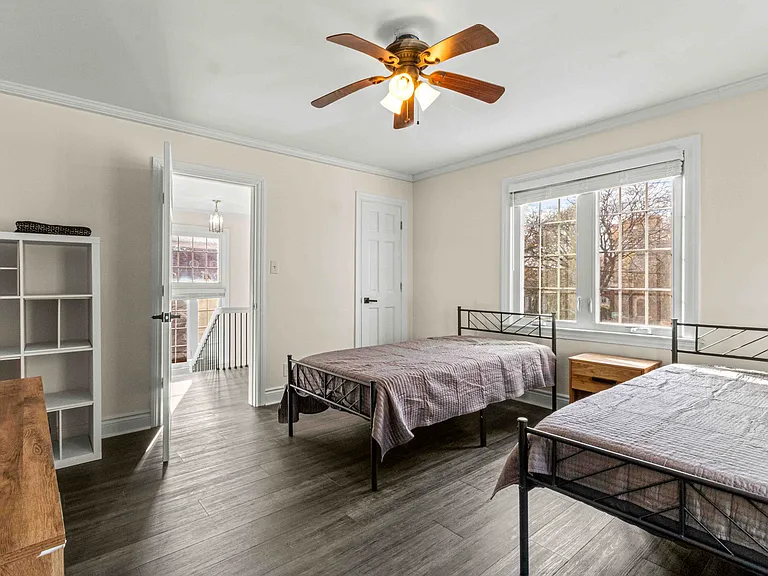115 Biddle Ave — Photo 20