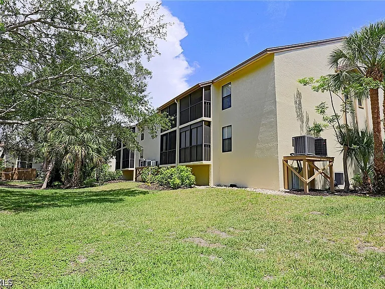 15178 Parkside Dr #103 — Photo 45