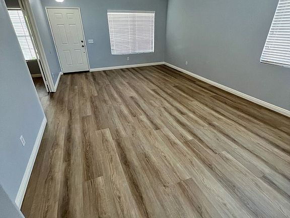 5th image of 31634 Fille Dr