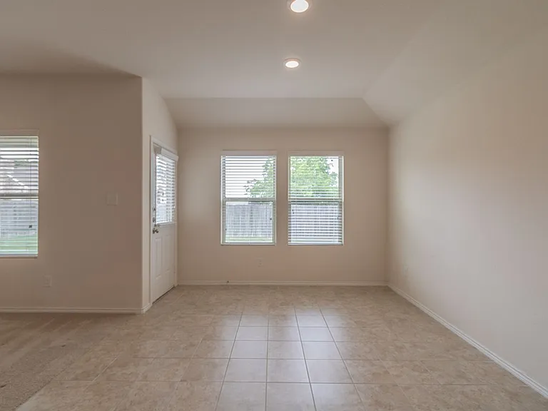 809 Tabernash Dr — Photo 10
