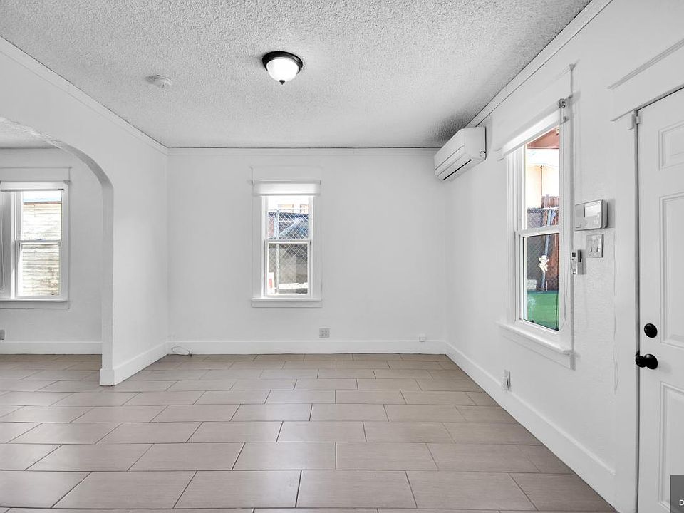 1st image of 3027 E East Side Blvd