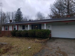 4484 Hadley Rd, Metamora, MI 48455