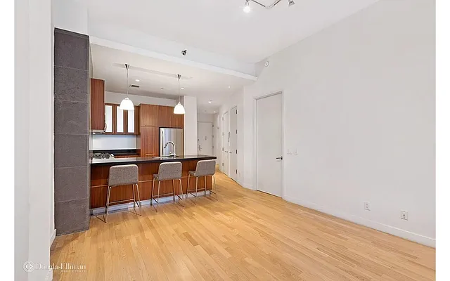 Rented by Douglas Elliman | media 8