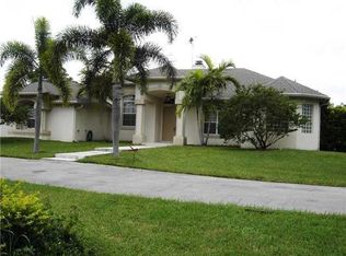 6113 Grapeview Blvd, Loxahatchee, FL 33470