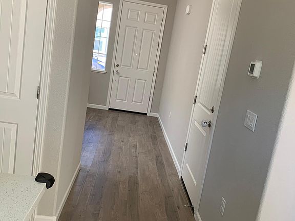 3rd image of 83 Belle Harbor Cir