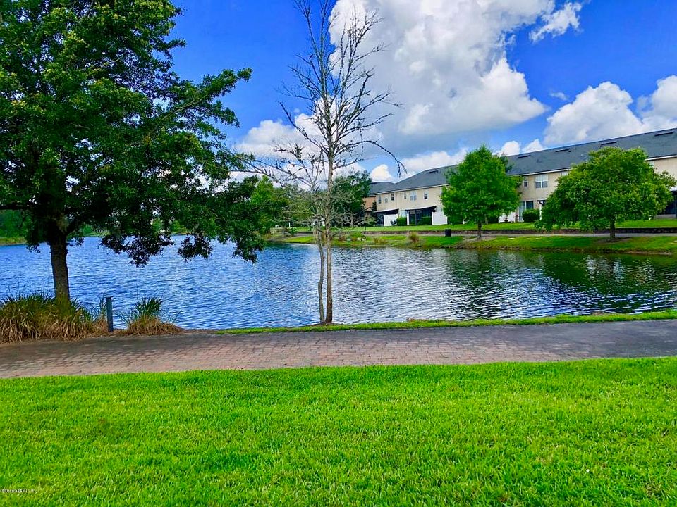 1st image of 3875 Buckthorne Dr Unit E
