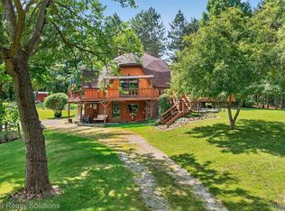 5544 Piersonville Rd, Columbiaville, MI 48421
