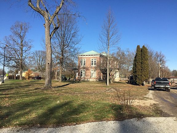 3rd image of 316 Howard Ave