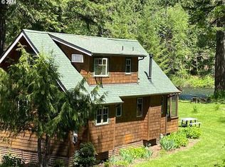 56483 McKenzie Hwy UNIT 11, Blue River, OR 97413