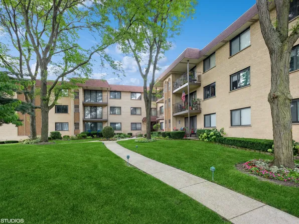 7650 W Lawrence Ave Unit 306, Norridge, IL 60706