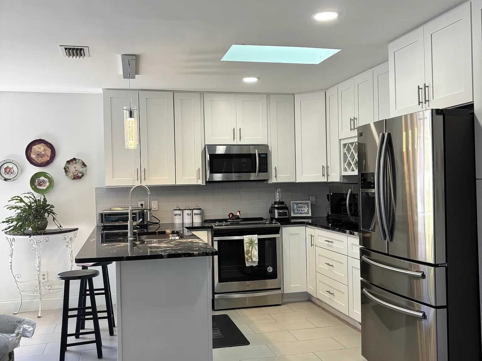 3 bed, 1680 sqft, $2,980 — Photo 2