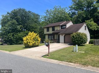 26 Ross Rd, Wilmington, DE 19810