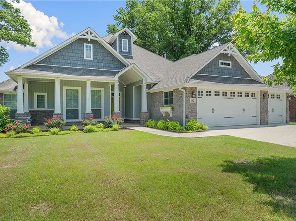 102 Crawford St, Pea Ridge, AR 72751