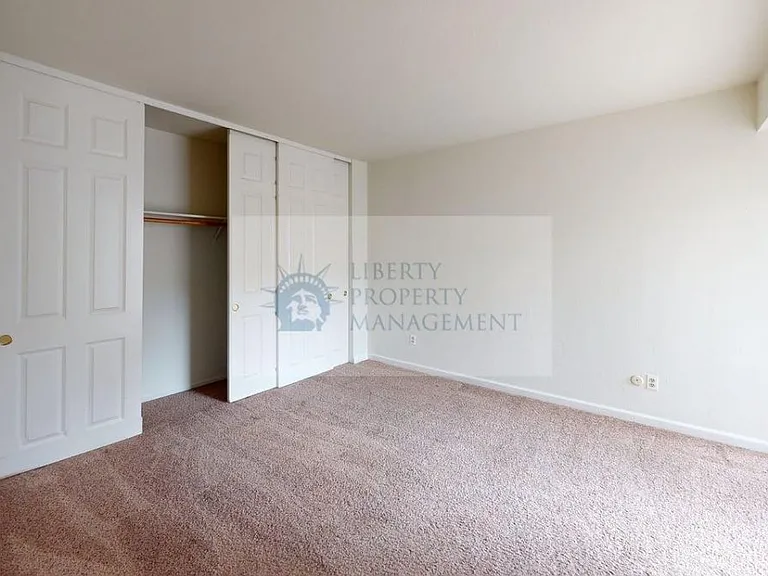 1313 Floyd Ave #119 — Photo 9