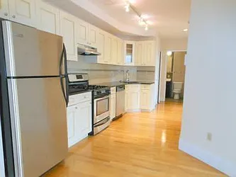 Rented by Urban Realty NYC