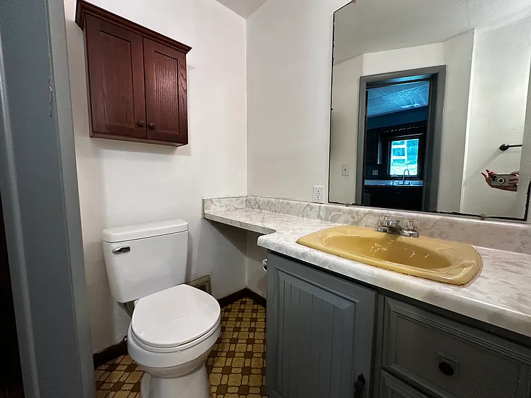 8232 Mercer St #1 — Photo 12