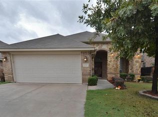 8313 Edgepoint Trl, Hurst, TX 76053