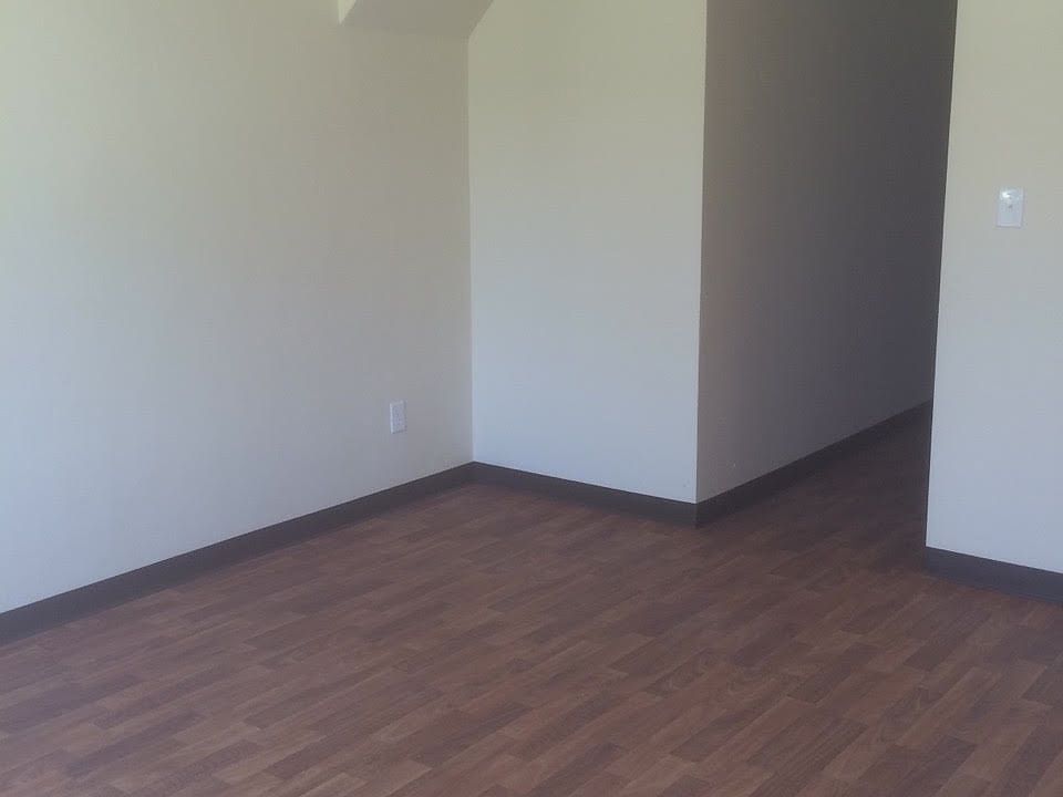 Living Room Pic 1