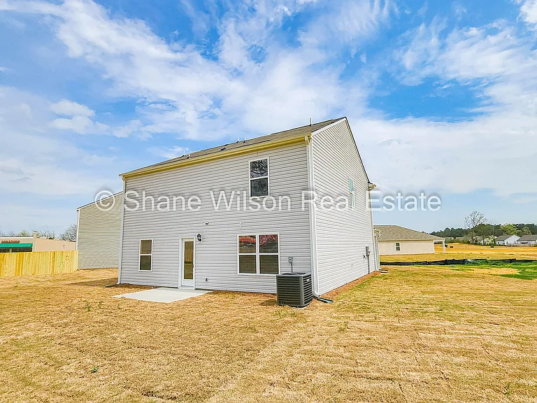 119 Fox Den Cir — Photo 4