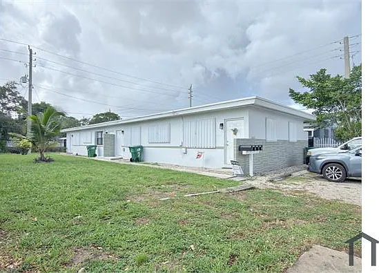 1010 Opa Locka Blvd #3 — Photo 30
