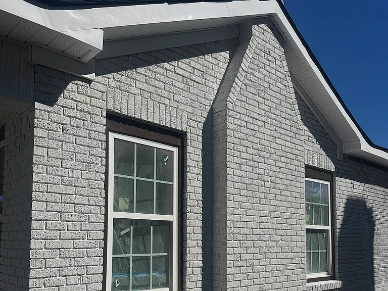 816 Russell St — Photo 2
