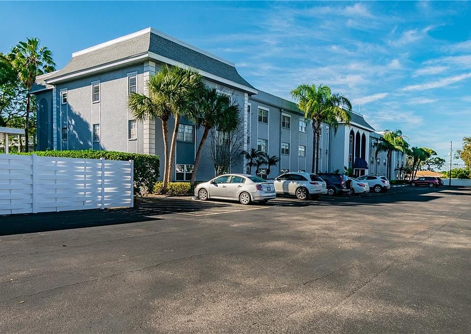 1st image of 1706 Belleair Forest Dr APT 126