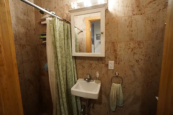 Rented by Best Apartments North Inc | media 17