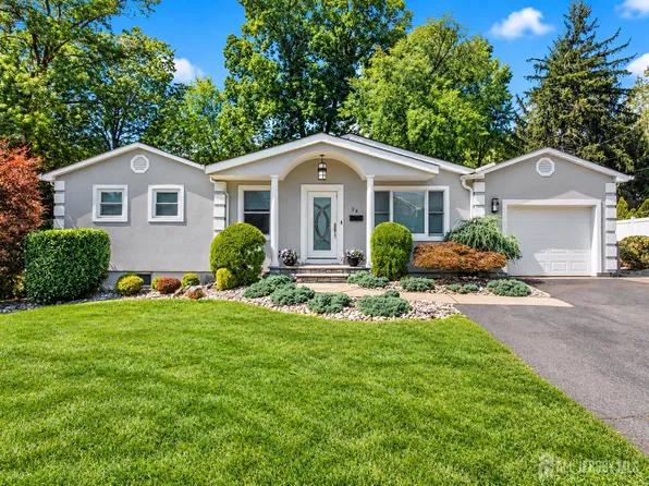 28 Bradford Rd, East Brunswick, NJ 08816