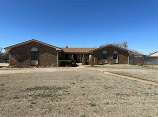 105 Pen Mar Dr, Woodward, OK 73801