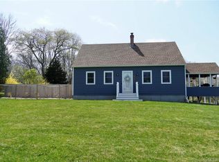 36 Jeremy Hill Rd, North Stonington, CT 06359