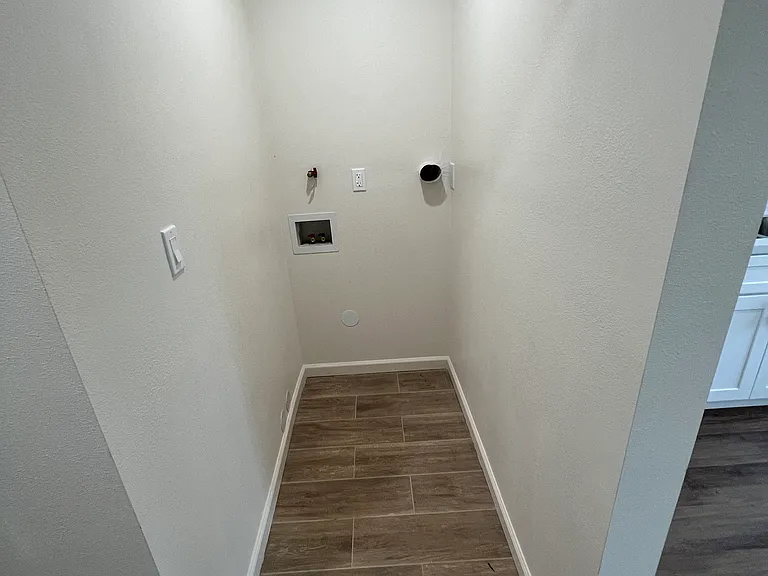 10944 Hickory St #1/2 — Photo 10