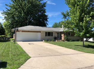 220 W 21st St, Carroll, IA 51401