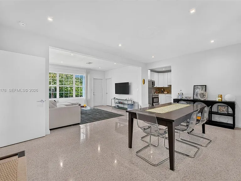7516 Mutiny Ave — Photo 4
