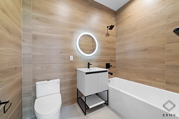 Rented by ERNY LLC | media 11