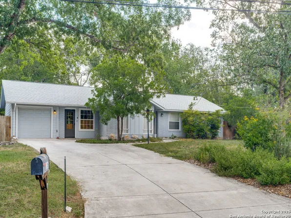 106 Roundup, Castle Hills, TX 78213