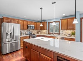 277 Sawyer Rd, Bolton, MA 01740