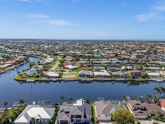 5th image of 2120 Gulfview Rd #15