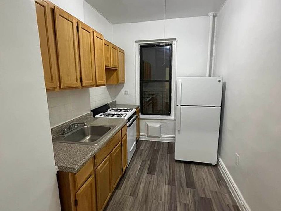1st image of 87-50 Kingston Pl APT 5D
