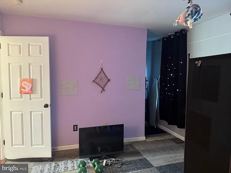 436 Hillside Ave — Photo 9