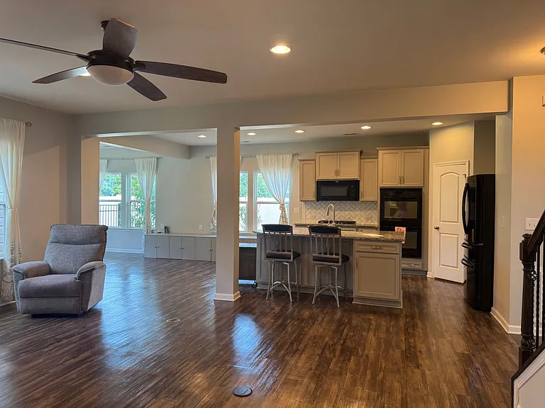 6380 Durango Way — Photo 9