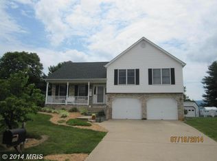 305 Meghann Dr, Woodstock, VA