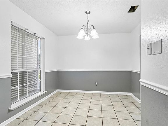 5th image of 202 Almond Creek Rd